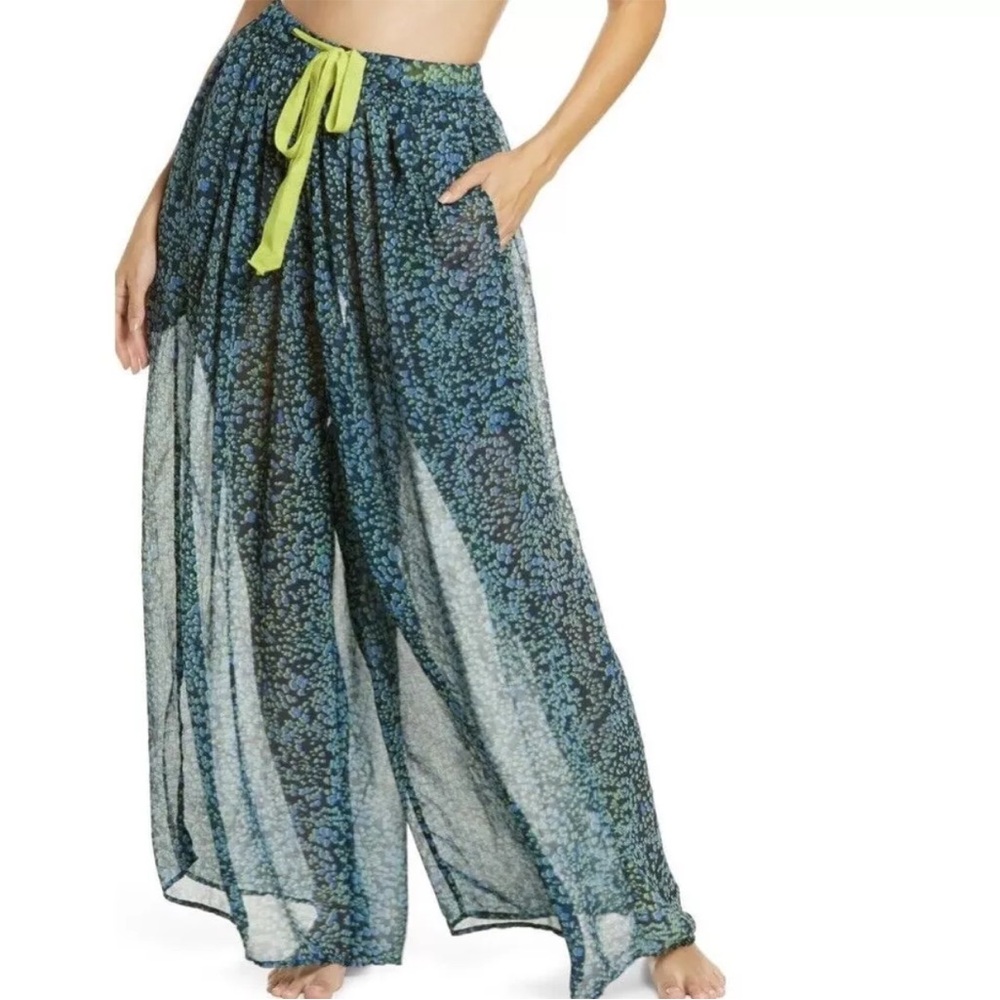 Free people intimates sleeping in sheer pant size XS never worn missing sash